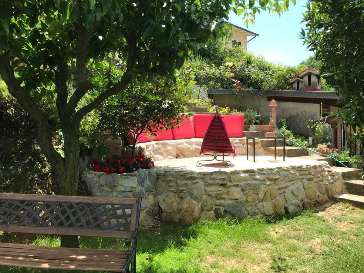 Villa Parte Di Casa Con Giardino E Piscina à Pietrasanta Extérieur photo